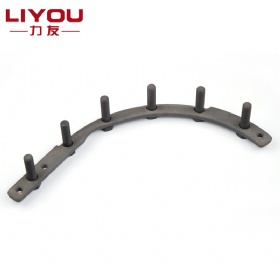 Bow-Type Retaining Clip